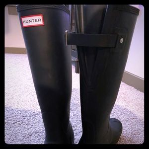 Women’s Hunter Rain Boots, Size 7
